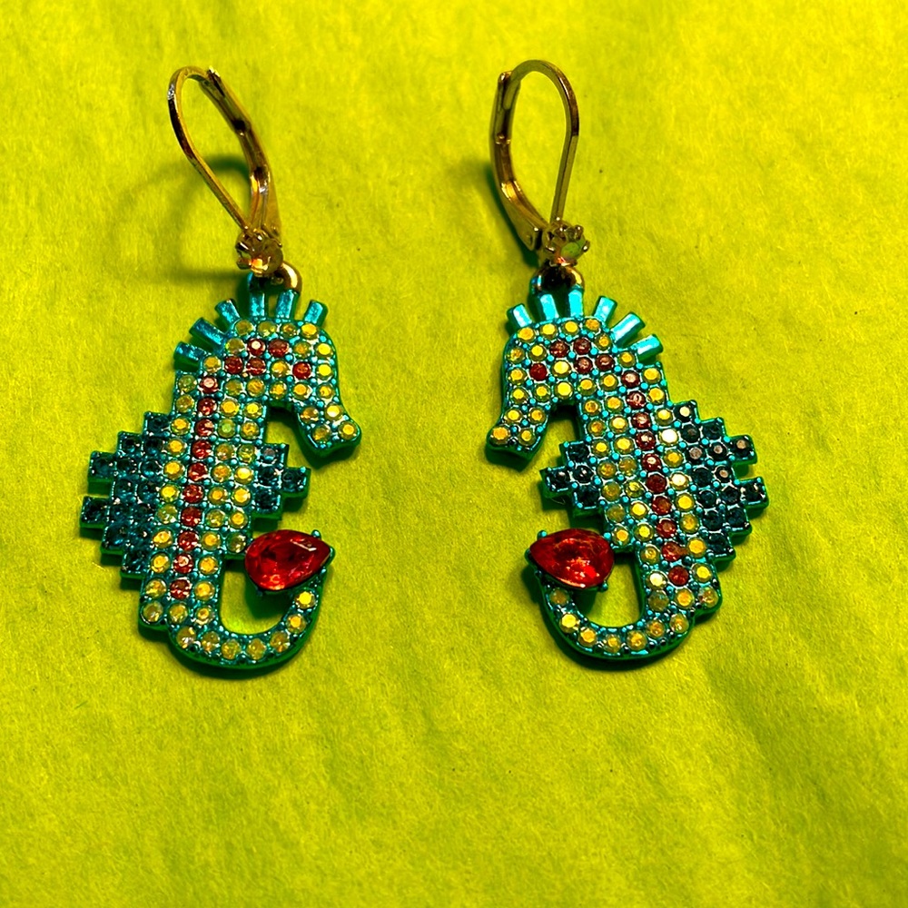 Betsey Johnson Sea Horse earrings